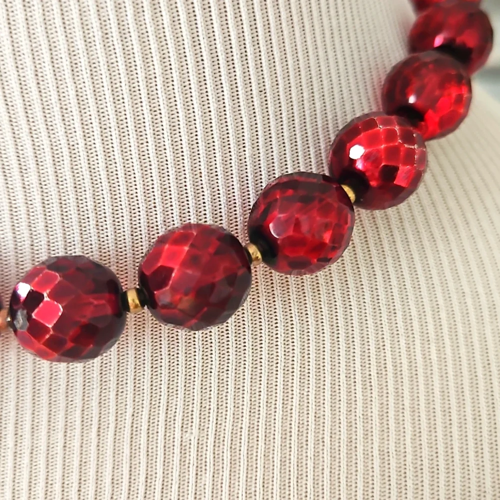 Vintage Red Beaded Necklace and Earring Set - Picture 2 of 7